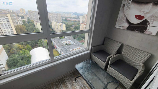 Продаж 1 кімнатної квартири (40/15/14), 18 пов. 25 пов. будинку, <a class="location-link" href="/kiev/" title="Недвижимость Київ">Київ</a>, <a class="location-link" href="/kiev/podolskij/" title="Недвижимость Подільський район">Подільський р-н</a>, Європейського Союзу просп., 41а (изображение 1)