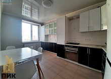 Продаж 2 кімнатної квартири (65/34/14), 5 пов. 5 пов. будинку