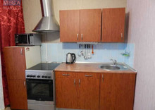 Продаж 1 кімнатної квартири (39/18/9), 15 пов. 16 пов. будинку