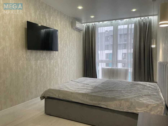 Оренда 1 кімнатної квартири, <a class="location-link" href="/petropavlovskaya-borshagovka/" title="Недвижимость Петропавлівська Борщагівка">Петропавлівська Борщагівка</a>, Оксамитова, 9А (изображение 1)