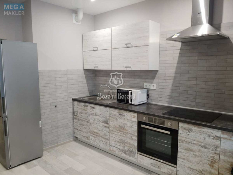 Продаж 1 кімнатної квартири (37/15/10,4), 11 пов. 21 пов. будинку, <a class="location-link" href="/kiev/" title="Недвижимость Київ">Київ</a>, <a class="location-link" href="/kiev/podolskij/" title="Недвижимость Подільський район">Подільський р-н</a>, Європейського Союзу просп., 43б (изображение 1)