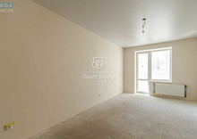 Продаж 2 кімнатної квартири (63/33/11), 1 пов. 6 пов. будинку