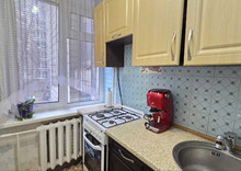 Продаж 1 кімнатної квартири (22/13/4), 2 пов. 9 пов. будинку