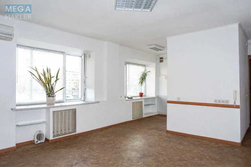 Оренда комерційної нерухомості, 47&nbsp;кв.м, под офис, <a class="location-link" href="/kiev/" title="Недвижимость Київ">Київ</a>, <a class="location-link" href="/kiev/pecherskij/" title="Недвижимость Печерський район">Печерський р-н</a>, Леси Украинки бульв., 19 (изображение 1)