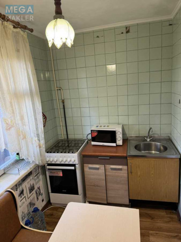 Оренда 1 кімнатної квартири, <a class="location-link" href="/kiev/" title="Недвижимость Київ">Київ</a>, <a class="location-link" href="/kiev/obolonskij/" title="Недвижимость Оболонський район">Оболонський р-н</a>, Иорданская ул., 22Б (изображение 1)