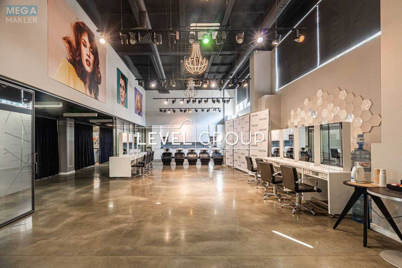 Продаж комерційної нерухомості, 425,50&nbsp;кв.м, под офис, <a class="location-link" href="/kiev/" title="Недвижимость Київ">Київ</a>, <a class="location-link" href="/kiev/podolskij/" title="Недвижимость Подільський район">Подільський р-н</a>, Ярославская ул., 56а (изображение 1)