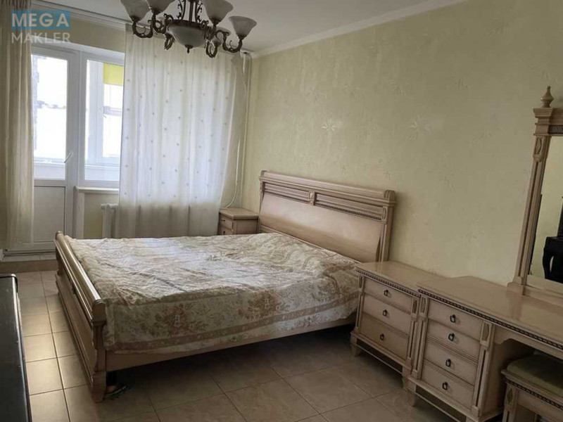 Оренда 2 кімнатної квартири, <a class="location-link" href="/dnepropetrovsk/" title="Недвижимость Дніпра">Дніпро</a>, Набережна Перемоги, 140 (изображение 1)