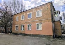 Продаж 3 кімнатної квартири (44/28/6), 2 пов. 2 пов. будинку