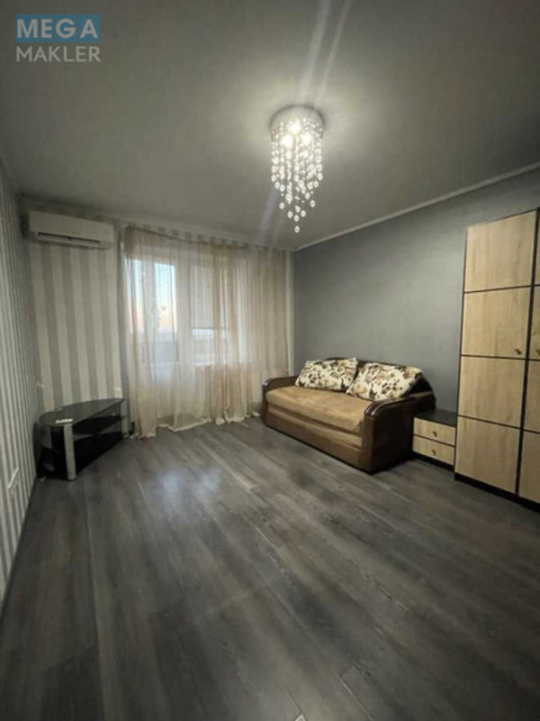 Оренда 1 кімнатної квартири, <a class="location-link" href="/kiev/" title="Недвижимость Київ">Київ</a>, <a class="location-link" href="/kiev/solomenskij/" title="Недвижимость Солом'янський район">Солом'янський р-н</a>, Ушинського вул., 14б (изображение 1)