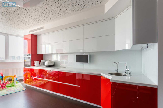 Продаж 3 кімнатної квартири (85/33,3/43,1), 17 пов. 23 пов. будинку, <a class="location-link" href="/kiev/" title="Недвижимость Київ">Київ</a>, <a class="location-link" href="/kiev/solomenskij/" title="Недвижимость Солом'янський район">Солом'янський р-н</a>, Ушинського вул., 14б (изображение 1)