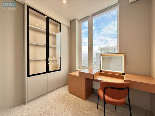 Продаж 6 кімнатної квартири (156/81/21), 25 пов. 26 пов. будинку, <a class="location-link" href="/kiev/" title="Недвижимость Київ">Київ</a>, <a class="location-link" href="/kiev/darnickij/" title="Недвижимость Дарницький район">Дарницький р-н</a>, Дніпровська наб., 18Б (изображение 1)