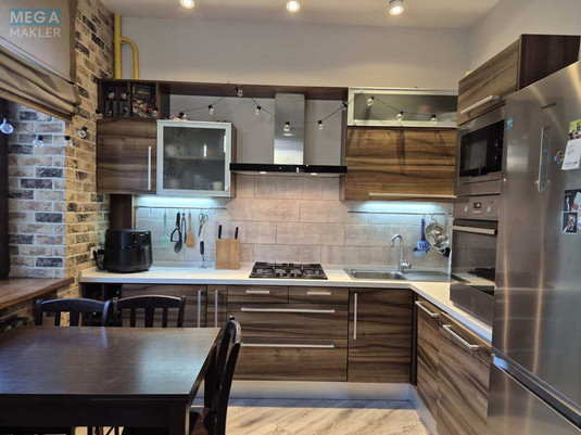 Продаж 2 кімнатної квартири (52/20/16), 3 пов. 5 пов. будинку, <a class="location-link" href="/kiev/" title="Недвижимость Київ">Київ</a>, <a class="location-link" href="/kiev/shevchenkovskij/" title="Недвижимость Шевченківський район">Шевченківський р-н</a>, Берестейский просп., 78 (изображение 1)