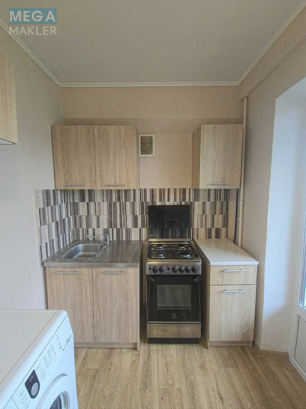 Продаж 1 кімнатної квартири (31/15/6), 5 пов. 9 пов. будинку, <a class="location-link" href="/kiev/" title="Недвижимость Київ">Київ</a>, <a class="location-link" href="/kiev/desnyanskij/" title="Недвижимость Деснянський район">Деснянський р-н</a>, Шолом-Алейхема ул., 15 (изображение 1)