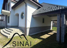 Продаж дома, 2&nbsp;поверху, 175&nbsp;кв.м, 4&nbsp;кімнати, ділянка 4,50&nbsp;сотки