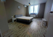 Продаж 2 кімнатної квартири (63/40/12), 25 пов. 25 пов. будинку