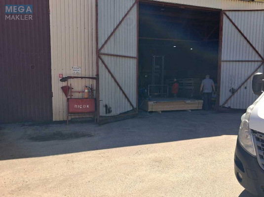 Оренда комерційної нерухомості, 1&nbsp;000&nbsp;кв.м, под склад, <a class="location-link" href="/kiev/" title="Недвижимость Київ">Київ</a>, <a class="location-link" href="/kiev/darnickij/" title="Недвижимость Дарницький район">Дарницький р-н</a>, Здолбуновская ул. (изображение 1)