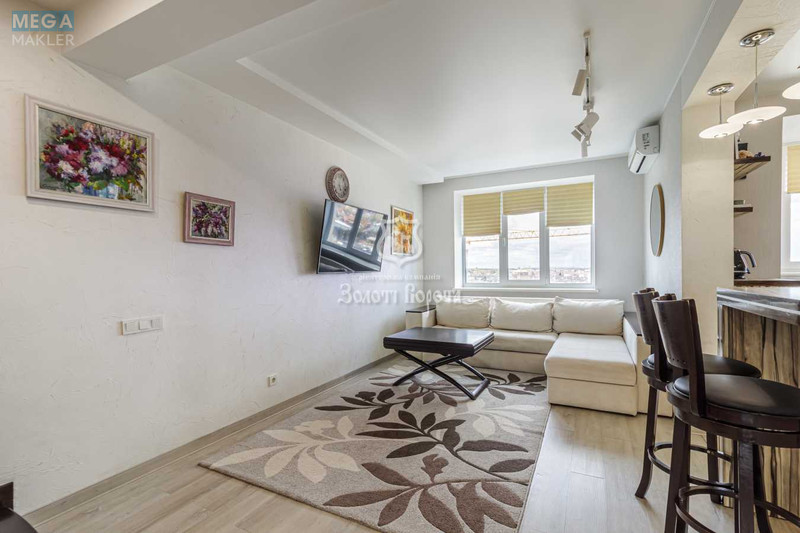 Продаж 4 кімнатної квартири (106,2/56/10,1), 10 пов. 10 пов. будинку, <a class="location-link" href="/sofievskaya-borshagovka/" title="Недвижимость Софіївська Борщагівка">Софіївська Борщагівка</a>, Південна вул., 7 (изображение 1)