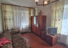 Продаж 1 кімнатної квартири (31/17/6), 1 пов. 3 пов. будинку