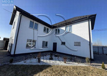 Продаж дома, 1&nbsp; поверх, 200&nbsp;кв.м, 3&nbsp;кімнати, ділянка 9&nbsp;соток