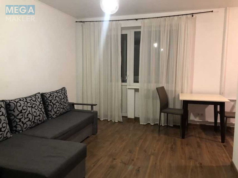 Оренда 2 кімнатної квартири, <a class="location-link" href="/kiev/" title="Недвижимость Київ">Київ</a>, <a class="location-link" href="/kiev/solomenskij/" title="Недвижимость Солом'янський район">Солом'янський р-н</a>, Воздухофлотский просп., 74 (изображение 1)