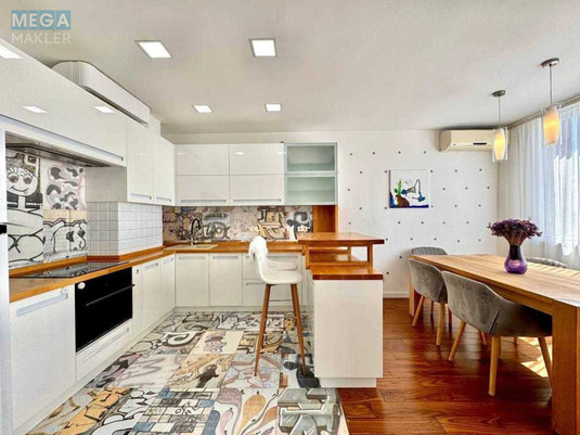 Оренда 3 кімнатної квартири, <a class="location-link" href="/kiev/" title="Недвижимость Київ">Київ</a>, <a class="location-link" href="/kiev/darnickij/" title="Недвижимость Дарницький район">Дарницький р-н</a>, Урловская ул., 40 (изображение 1)