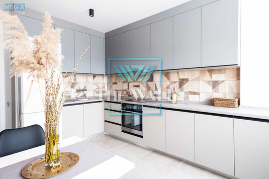 Продаж 2 кімнатної квартири (79/36/16), 12 пов. 16 пов. будинку, <a class="location-link" href="/kiev/" title="Недвижимость Київ">Київ</a>, <a class="location-link" href="/kiev/solomenskij/" title="Недвижимость Солом'янський район">Солом'янський р-н</a>, Любомира Гузара просп., 46Б (изображение 1)