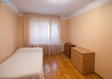 Продаж 1 кімнатної квартири (28,5/14,8/6,6), 4 пов. 5 пов. будинку