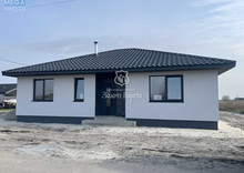 Продаж дома, 1&nbsp; поверх, 107&nbsp;кв.м, 3&nbsp;кімнати, ділянка 6,50&nbsp;соток