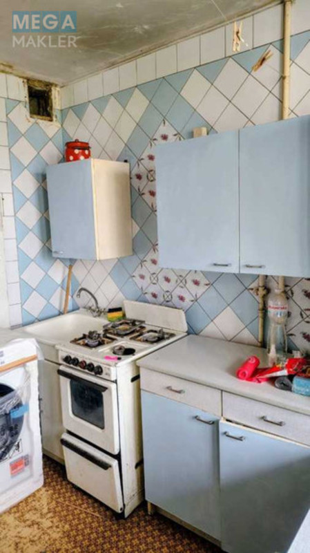 Продаж 1 кімнатної квартири (35/16/8), 4 пов. 16 пов. будинку, <a class="location-link" href="/kiev/" title="Недвижимость Київ">Київ</a>, <a class="location-link" href="/kiev/dneprovskij/" title="Недвижимость Дніпровський район">Дніпровський р-н</a>, Павла Тичини просп., 20 (изображение 1)