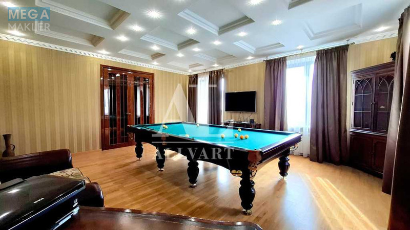 Продаж 3 кімнатної квартири (147,7/?/12), 4 пов. 7 пов. будинку, <a class="location-link" href="/kiev/" title="Недвижимость Київ">Київ</a>, <a class="location-link" href="/kiev/pecherskij/" title="Недвижимость Печерський район">Печерський р-н</a>, Велика Васильківська пл., 67/7 (изображение 1)