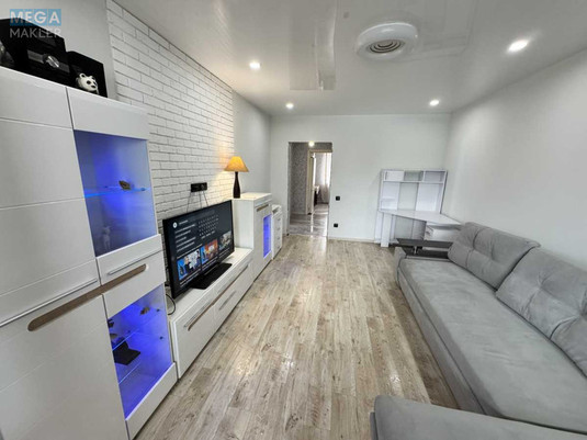 Оренда 2 кімнатної квартири, <a class="location-link" href="/kiev/" title="Недвижимость Київ">Київ</a>, <a class="location-link" href="/kiev/desnyanskij/" title="Недвижимость Деснянський район">Деснянський р-н</a>, Військове містечко 161 вул., 27 (изображение 1)