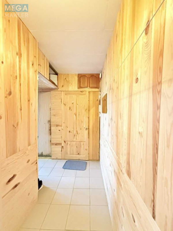 Продаж 3 кімнатної квартири (58/39/7), 3 пов. 9 пов. будинку, <a class="location-link" href="/kiev/" title="Недвижимость Київ">Київ</a>, <a class="location-link" href="/kiev/dneprovskij/" title="Недвижимость Дніпровський район">Дніпровський р-н</a>, Новаторів вул., 4 (изображение 1)