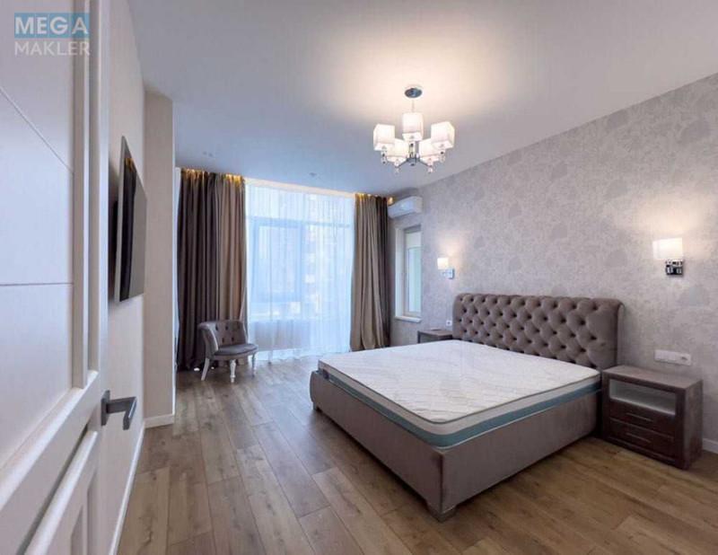 Оренда 1 кімнатної квартири, <a class="location-link" href="/kiev/" title="Недвижимость Київ">Київ</a>, <a class="location-link" href="/kiev/pecherskij/" title="Недвижимость Печерський район">Печерський р-н</a>, Саперне Поле вул., 5а (изображение 1)