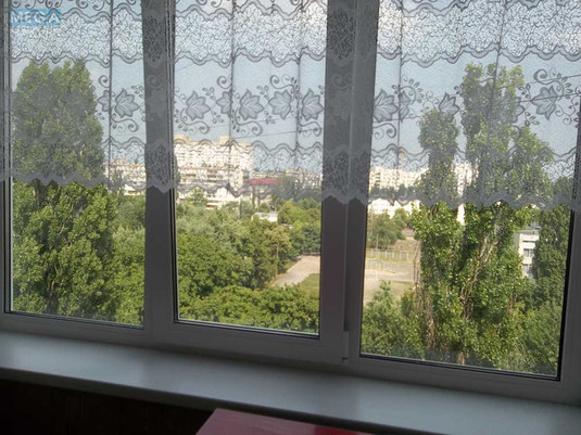 Оренда 1 кімнатної квартири, <a class="location-link" href="/kiev/" title="Недвижимость Київ">Київ</a>, <a class="location-link" href="/kiev/desnyanskij/" title="Недвижимость Деснянський район">Деснянський р-н</a>, Мілютенка вул. (изображение 1)