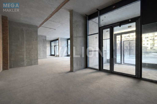 Оренда комерційної нерухомості, 101&nbsp;кв.м, под магазин, <a class="location-link" href="/kiev/" title="Недвижимость Київ">Київ</a>, <a class="location-link" href="/kiev/solomenskij/" title="Недвижимость Солом'янський район">Солом'янський р-н</a>, Повітрофлотський просп., 56Г (изображение 1)