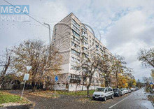 Продаж 3 кімнатної квартири (68/41/8), 8 пов. 9 пов. будинку