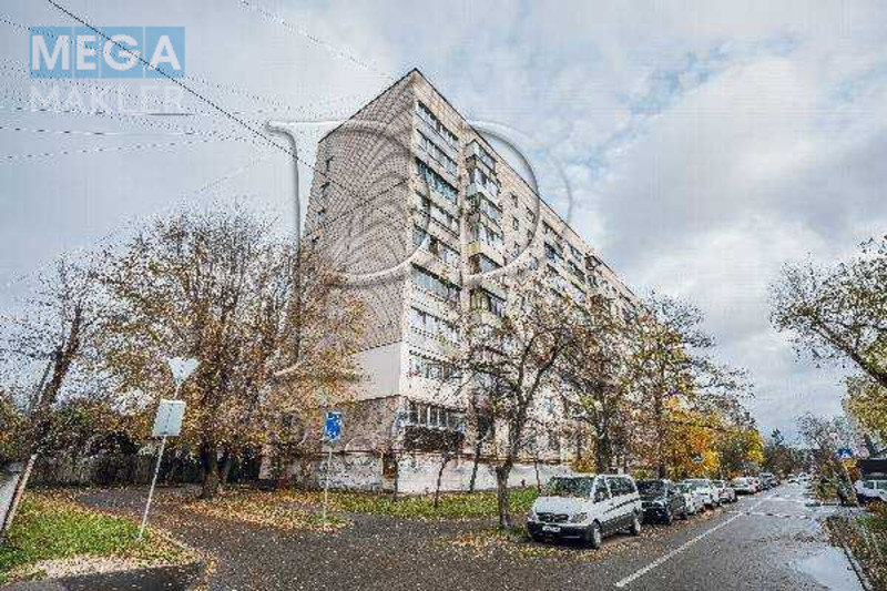 Продаж 3 кімнатної квартири (68/41/8), 8 пов. 9 пов. будинку, <a class="location-link" href="/kiev/" title="Недвижимость Київ">Київ</a>, <a class="location-link" href="/kiev/dneprovskij/" title="Недвижимость Дніпровський район">Дніпровський р-н</a>, Хорольська вулиця, 10 (изображение 1)