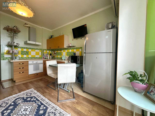 Продаж 1 кімнатної квартири (57/15/18), 19 пов. 22 пов. будинку, <a class="location-link" href="/kiev/" title="Недвижимость Київ">Київ</a>, <a class="location-link" href="/kiev/darnickij/" title="Недвижимость Дарницький район">Дарницький р-н</a>, Урлівська вул., 11А (изображение 1)