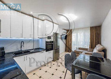 Продаж 2 кімнатної квартири (55/29/10), 2 пов. 7 пов. будинку