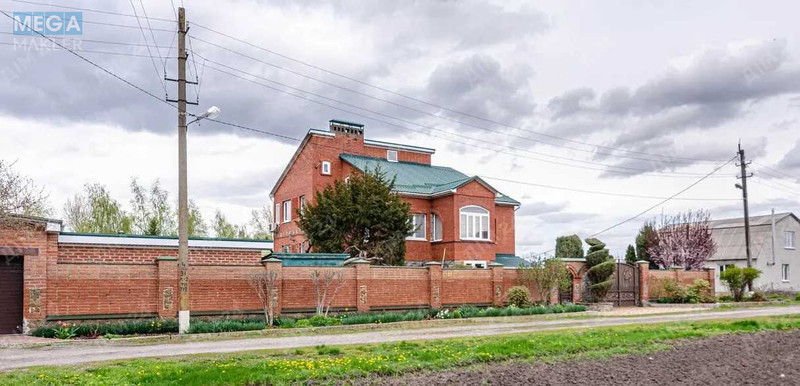 Продаж дома, 2&nbsp;поверху, 255&nbsp;кв.м, 4&nbsp;кімнати, ділянка 25&nbsp;соток, <a class="location-link" href="/zheleznodorozhnoe-selo-pl/" title="Недвижимость Залізничне">Залізничне</a>, Зоряна, 1 (изображение 1)