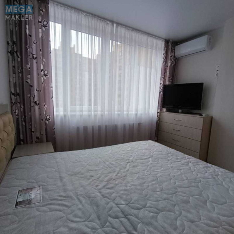 Оренда 1 кімнатної квартири, <a class="location-link" href="/petropavlovskaya-borshagovka/" title="Недвижимость Петропавлівська Борщагівка">Петропавлівська Борщагівка</a>, Оксамитова, 20Г (изображение 1)