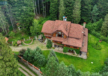 Продаж дома, 3&nbsp;поверху, 316&nbsp;кв.м, 7&nbsp;кімнат, ділянка 18&nbsp;соток