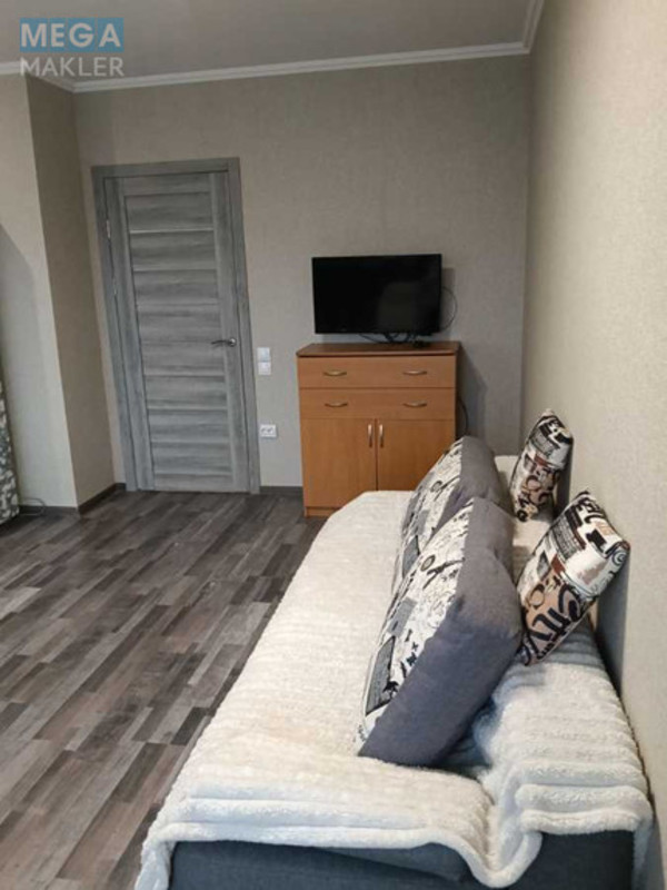 Оренда 1 кімнатної квартири, <a class="location-link" href="/brovary/" title="Недвижимость Бровари">Бровари</a>, Металургів, 35 (изображение 1)