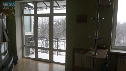 Оренда 2 кімнатної квартири, <a class="location-link" href="/kiev/" title="Недвижимость Київ">Київ</a>, <a class="location-link" href="/kiev/shevchenkovskij/" title="Недвижимость Шевченківський район">Шевченківський р-н</a>, Овруцька вул., 17 (изображение 1)