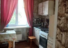 Продаж 2 кімнатної квартири (45/?/?), 1 пов. 3 пов. будинку