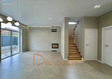 Продаж дома, 2&nbsp;поверху, 120&nbsp;кв.м, 5&nbsp;кімнат, ділянка 2&nbsp;сотки