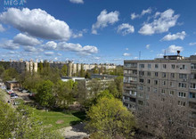 Продаж 1 кімнатної квартири (35/17,1/7,5), 9 пов. 9 пов. будинку