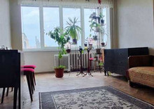 Продаж 3 кімнатної квартири (57/41/7), 7 пов. 9 пов. будинку