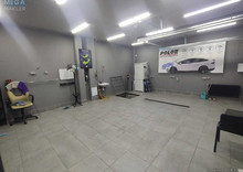 Продаж комерційної нерухомості, 133&nbsp;кв.м