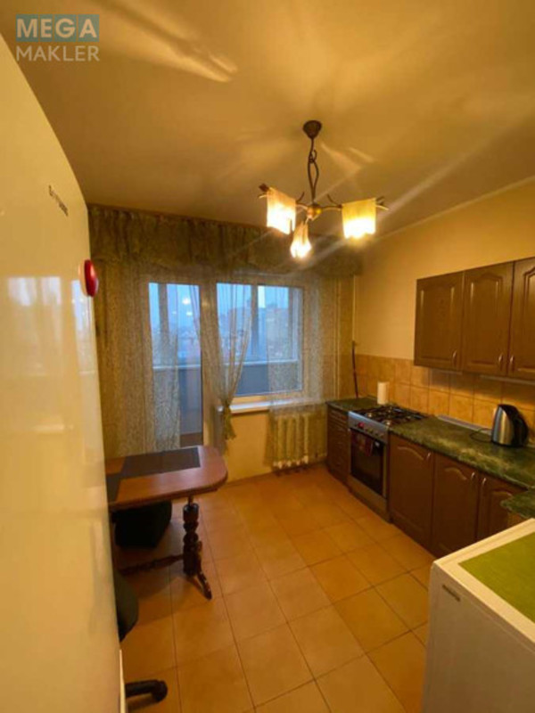 Оренда 1 кімнатної квартири, <a class="location-link" href="/kiev/" title="Недвижимость Київ">Київ</a>, <a class="location-link" href="/kiev/darnickij/" title="Недвижимость Дарницький район">Дарницький р-н</a>, Юрія Пасхаліна вул., 20а (изображение 1)